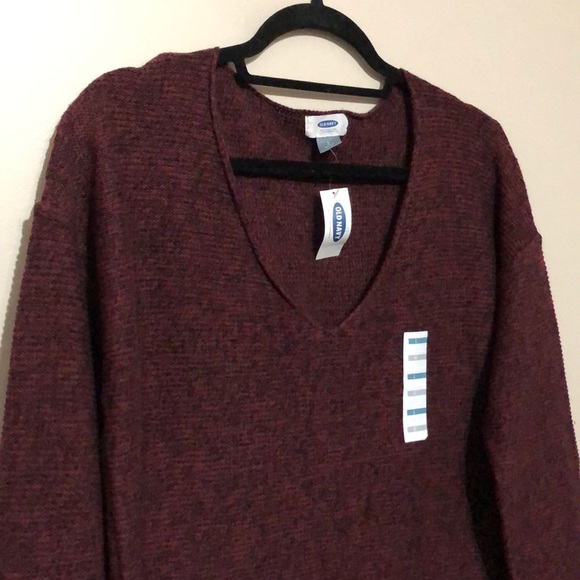 Old Navy sweater - Picture 2 of 4